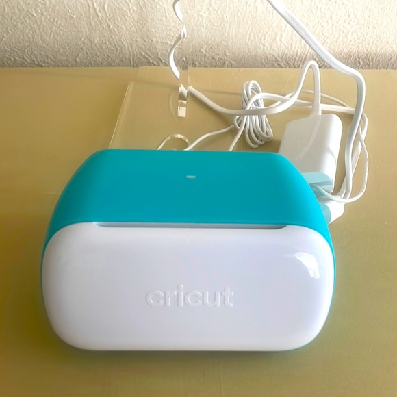 Cricut Other - Cricut Joy 1st Model